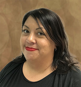 Adriana, FNP-C