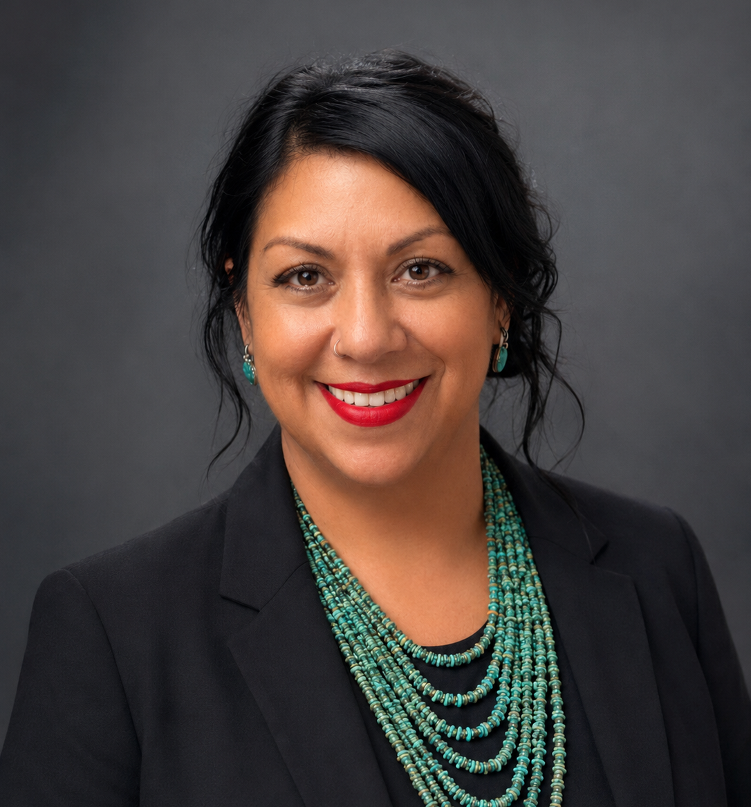 Adriana, FNP-C